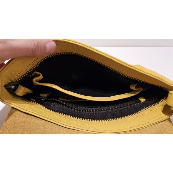 Sticks And Stones Pebbled Yellow Leather Crossbody Purse Rio In Sunflower - Picture 11 of 16